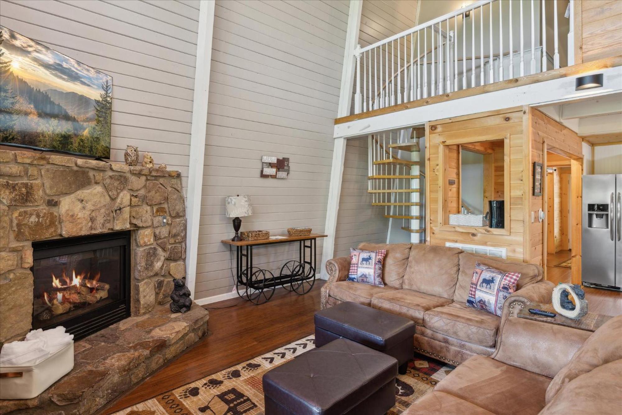 Southern Oak At Chalet Village - 5 Minutes From Gatlinburg And National Park ภายนอก รูปภาพ